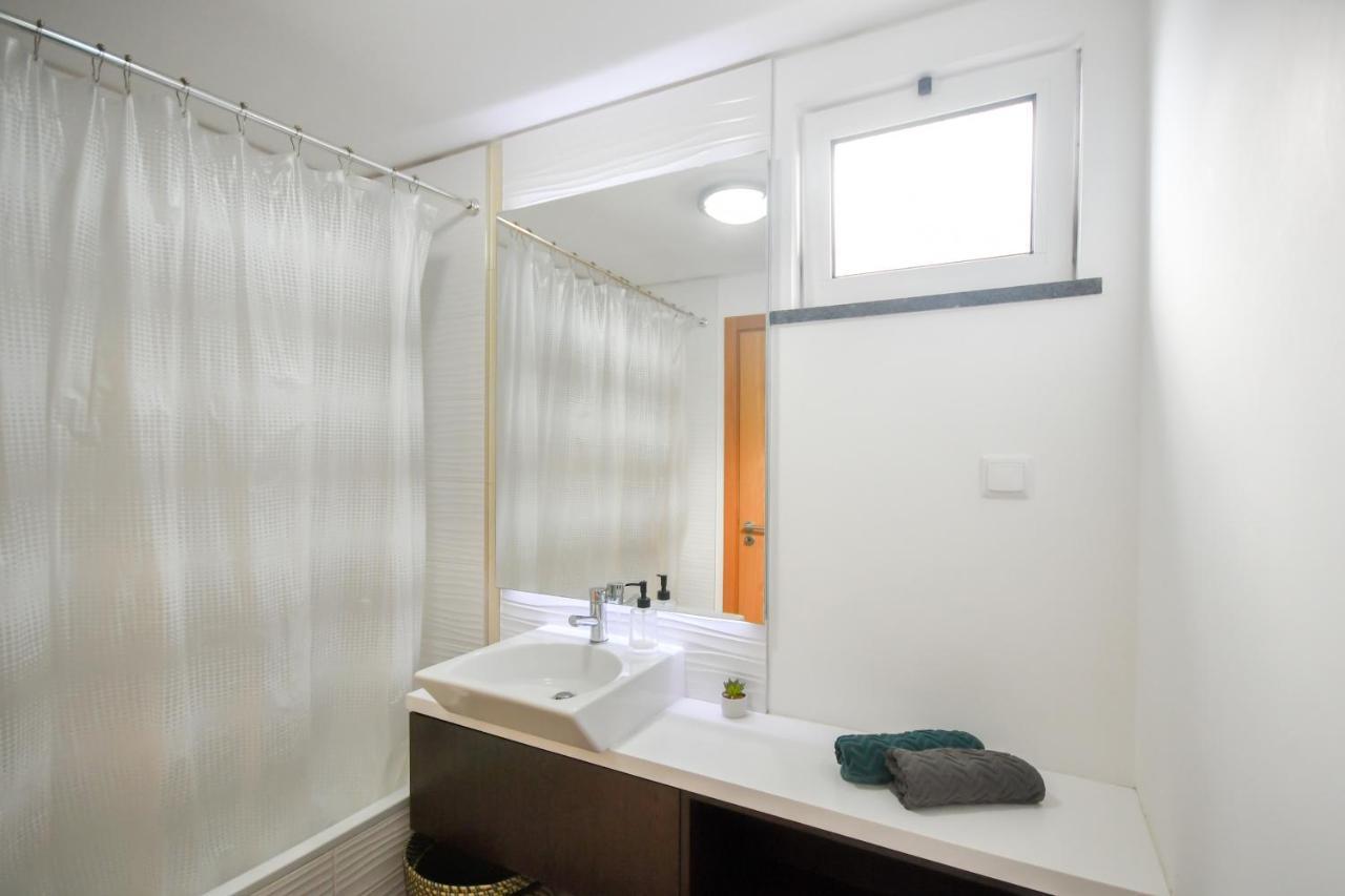 كانيكو Spacious 3 Bedroom By The Beach المظهر الخارجي الصورة